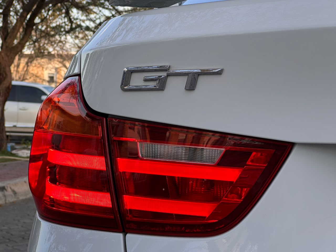 BMW 3 SERIES GT thumbnail 9